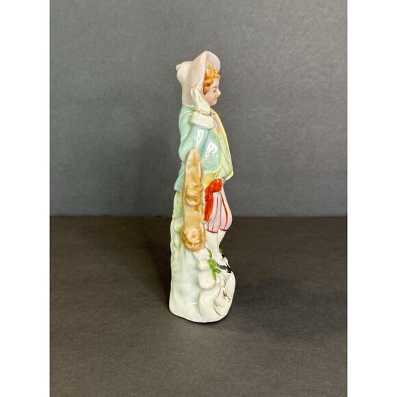 Vintage Occupied Japan Colonial Boy Figurine 6” Hand Painted Porcelain Statue - Picture 5 of 6